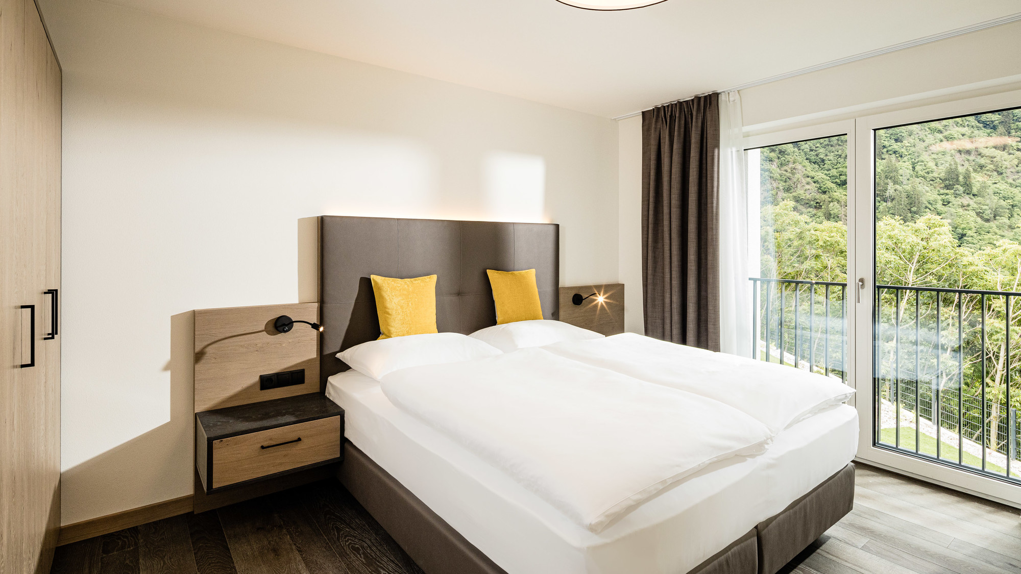 New Type 16 Three Bedroom Panorama Suite With Patio And Jacuzzi Apartment Suites Panorama Residence Hotel Saltauserhof Hotel Saltusio Meran Passeier Valley South Tyrol